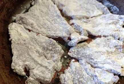 Фото шага рецепта Говяжья печень тушеная с айвой 190837 шаг 8  