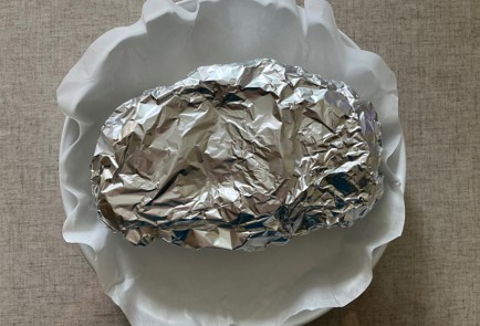 Фото шага рецепта Говяжья рулька с соусом барбекю 176344 шаг 7  