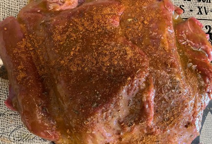 Фото шага рецепта Говяжья шея с орегано и базиликом 176371 шаг 4  