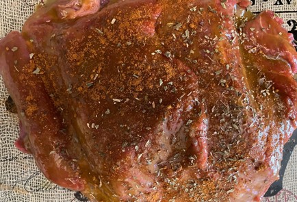 Фото шага рецепта Говяжья шея с орегано и базиликом 176371 шаг 5  