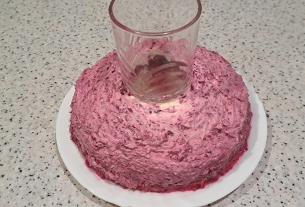 Фото шага рецепта Гранатовый браслет с черносливом и копченой куриной грудкой 187858 шаг 10