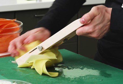 Фото шага рецепта Гратен из корнеплодов 151830 шаг 1  