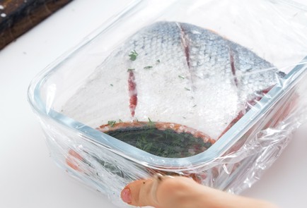 Фото шага рецепта Гравлакс с картофельным салатом 80438 шаг 3  