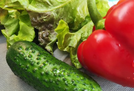 Фото шага рецепта Греческая закуска 189218 шаг 1