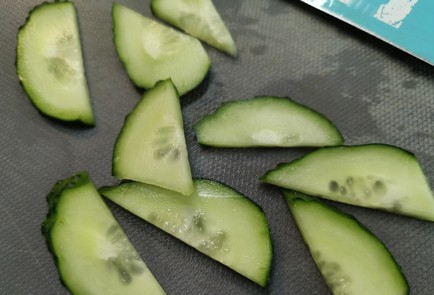 Фото шага рецепта Греческая закуска 189218 шаг 5