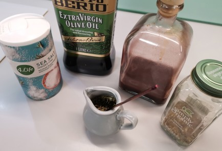 Фото шага рецепта Греческий салат с рамиро 175520 шаг 10  