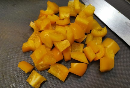 Фото шага рецепта Греческий салат с руколой 175643 шаг 3  