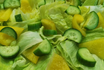 Фото шага рецепта Греческий салат 175404 шаг 11