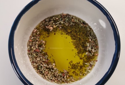 Фото шага рецепта Греческий салат 175404 шаг 5