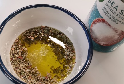 Фото шага рецепта Греческий салат 175404 шаг 6