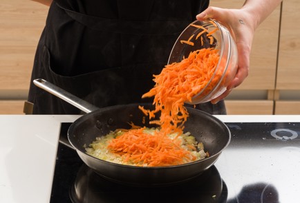 Фото шага рецепта Гречка под шубкой 152084 шаг 5  