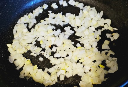 Фото шага рецепта Гречка с домашней тушенкой из индейки 176186 шаг 4  