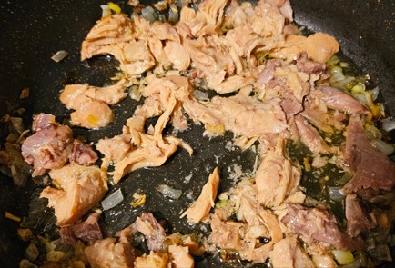 Фото шага рецепта Гречка с домашней тушенкой из индейки 176186 шаг 5  