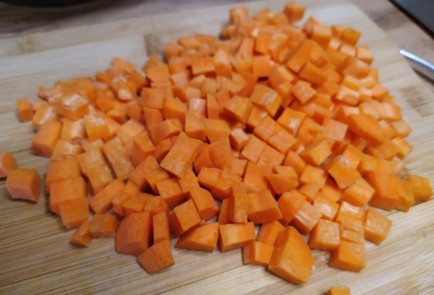 Фото шага рецепта Гречка с куриной печенью и овощами 189076 шаг 2