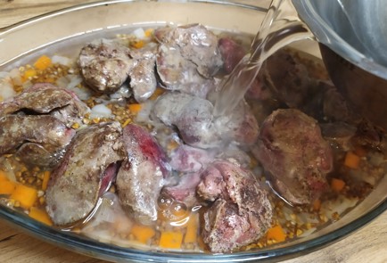 Фото шага рецепта Гречка с куриной печенью и овощами 189076 шаг 9