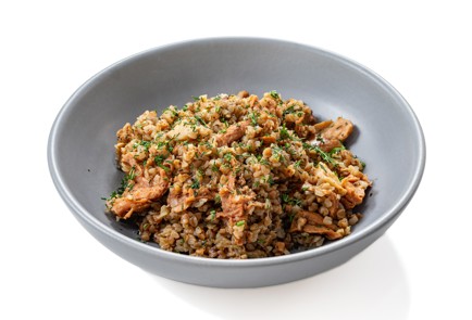 Фото шага рецепта Гречка с лесными грибами и соевым мясом 176032 шаг 10