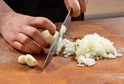 Фото шага рецепта Гречка с лесными грибами и соевым мясом 176032 шаг 2