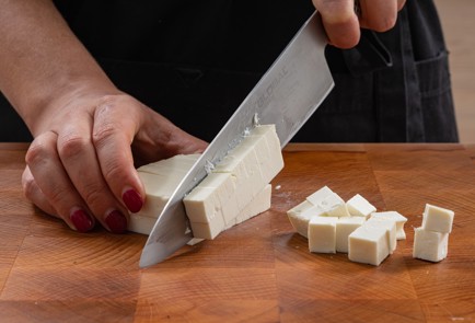 Фото шага рецепта Гречка с помидорами песто и фетой 174644 шаг 7  