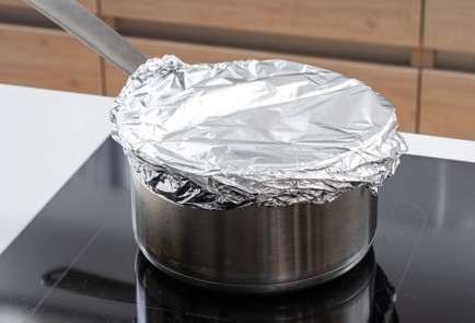 Фото шага рецепта Гречка с сельдереем и фисташками 174643 шаг 4  