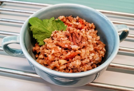 Фото шага рецепта Гречка с тушенкой 189190 шаг 12  