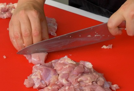 Фото шага рецепта Гречка с курицей 151244 шаг 1  