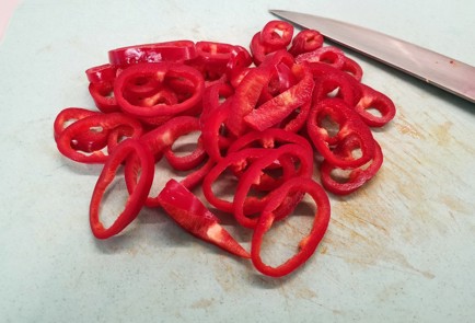 Фото шага рецепта Гречневая лапша с индейкой и овощами в соусе терияки 151108 шаг 5  