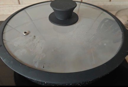 Фото шага рецепта Гречневая лапша с морепродуктами 190043 шаг 2  