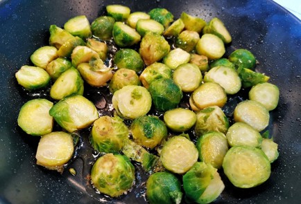 Фото шага рецепта Гречневая лапша с овощами и адыгейским сыром 140513 шаг 5  