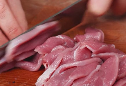 Фото шага рецепта Гречневая лапша с уткой и кунжутом 163277 шаг 4  