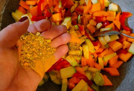 Фото шага рецепта Гречневая лапша соба с сезонными овощами 176165 шаг 9  