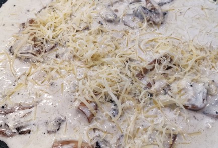 Фото шага рецепта Грибная кетопиццетта 152772 шаг 5  