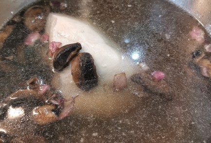 Фото шага рецепта Грибная похлебка со свеклой и индейкой 152855 шаг 10  