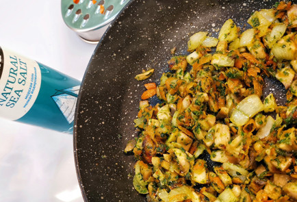 Фото шага рецепта Грибной паштет с базиликом 151950 шаг 7  