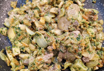 Фото шага рецепта Грибной паштет с базиликом 151950 шаг 9  