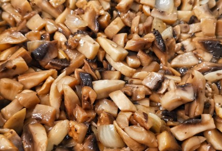 Фото шага рецепта Грибной кремсуп на курином бульоне 173352 шаг 5  