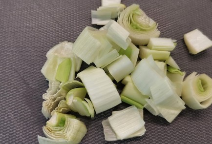 Фото шага рецепта Грибной кремсуп 174162 шаг 2  