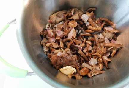 Фото шага рецепта Грибной кремсуп 189857 шаг 7  