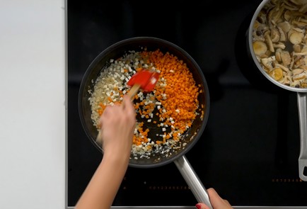 Фото шага рецепта Грибной суп 18620 шаг 6  