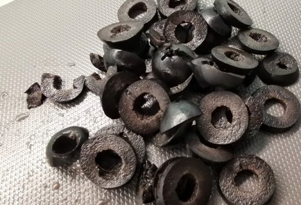 Фото шага рецепта Грибной жюльен с маслинами 173407 шаг 4  