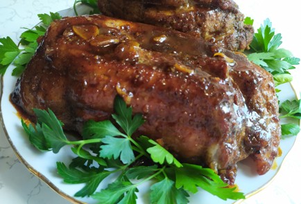 Фото шага рецепта Грудинка на сковородке в пиве 189877 шаг 10  