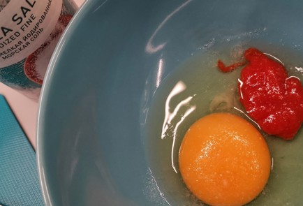 Фото шага рецепта Грудка индейки с пикантными грибочками 152914 шаг 2  