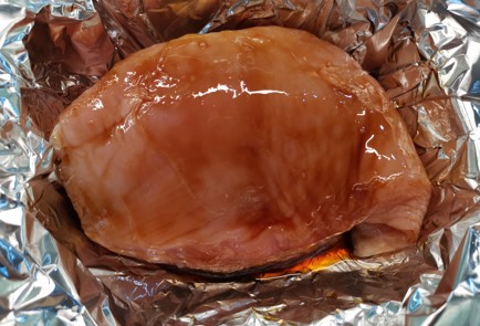 Фото шага рецепта Грудка индейки в фольге 191235 шаг 3  