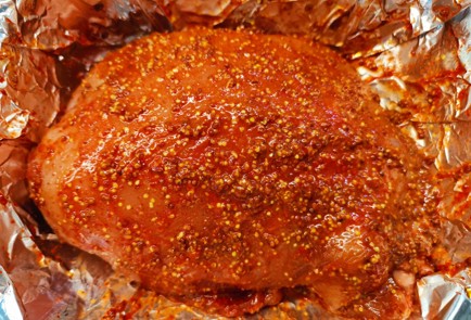 Фото шага рецепта Грудка индейки в фольге 191235 шаг 8  
