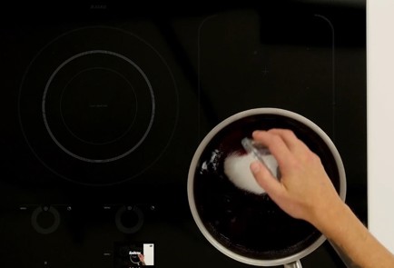 Фото шага рецепта Груши в вине 125675 шаг 3