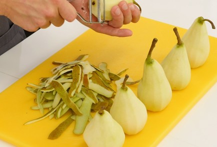 Фото шага рецепта Груши в вине 125675 шаг 6