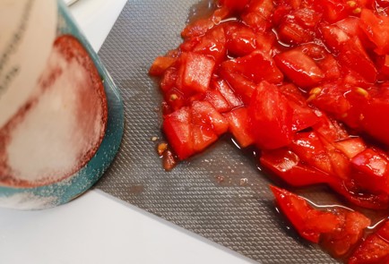 Фото шага рецепта Гуакамоле с творожным сыром 187813 шаг 6  