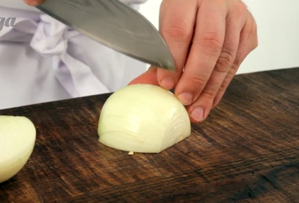 Фото шага рецепта Гуляш 49673 шаг 1  