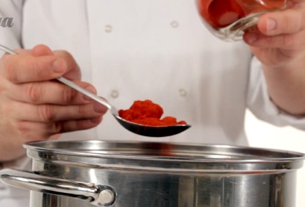 Фото шага рецепта Гуляш 49673 шаг 3  