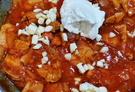 Фото шага рецепта Гуляш из свинины 173589 шаг 11  