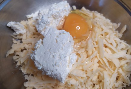 Фото шага рецепта Хачапури с сыром 188696 шаг 2